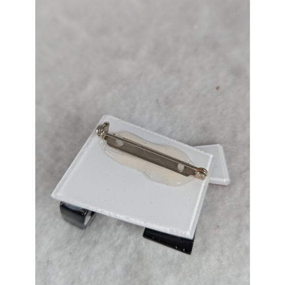 Fused glass contemporary pin Black White +Red handmade gallery Artisan 2 x 1.25" - Picture 3 of 4